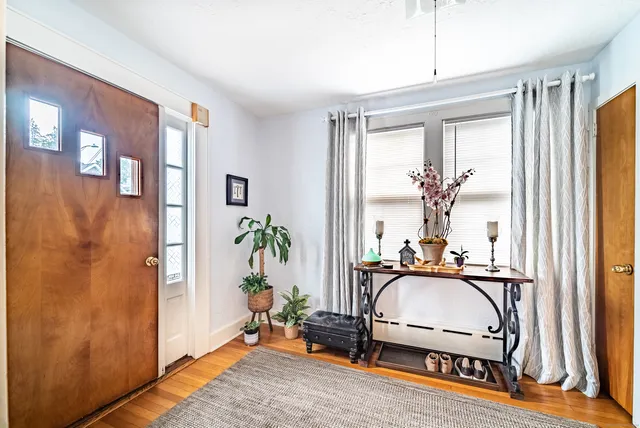 $3,700 | 40 Orchard Place, Unit 1, Greenwich, CT 06830