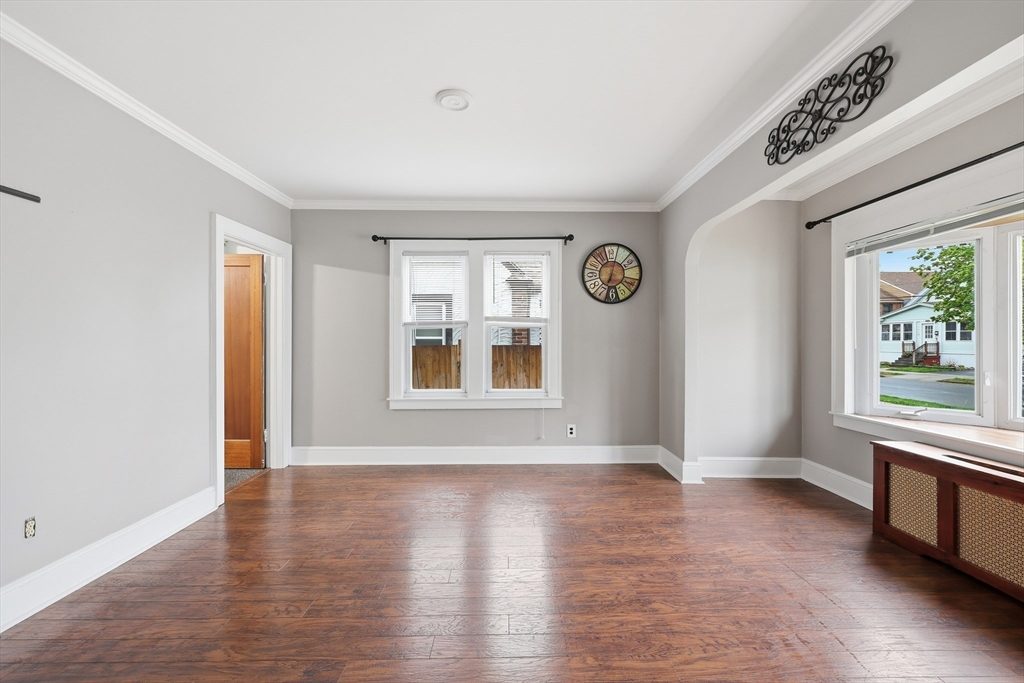 77 Fresno Street Springfield, MA 01104 - Photo 11 of 32