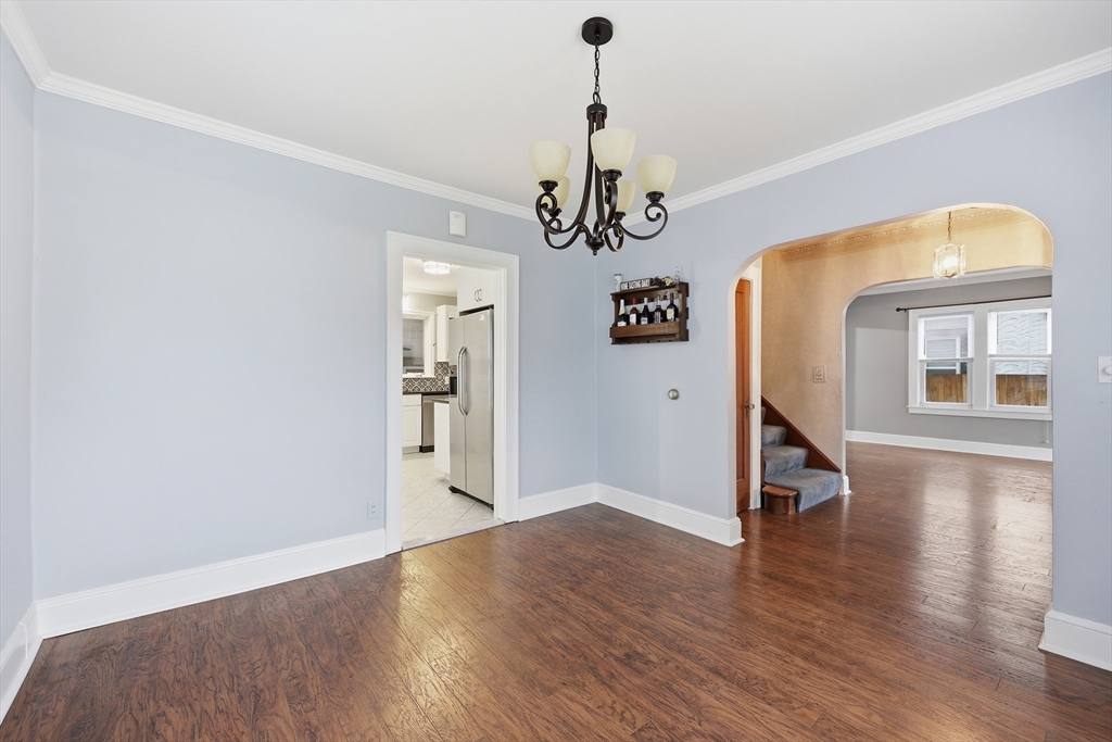 77 Fresno Street Springfield, MA 01104 - Photo 15 of 32