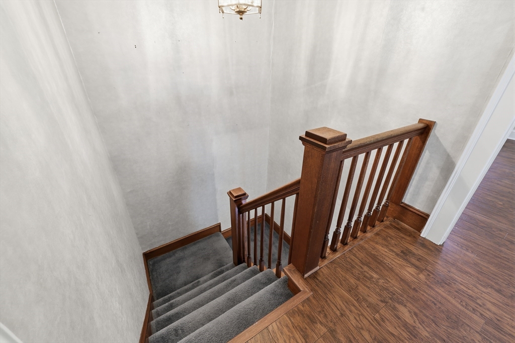 77 Fresno Street Springfield, MA 01104 - Photo 20 of 32