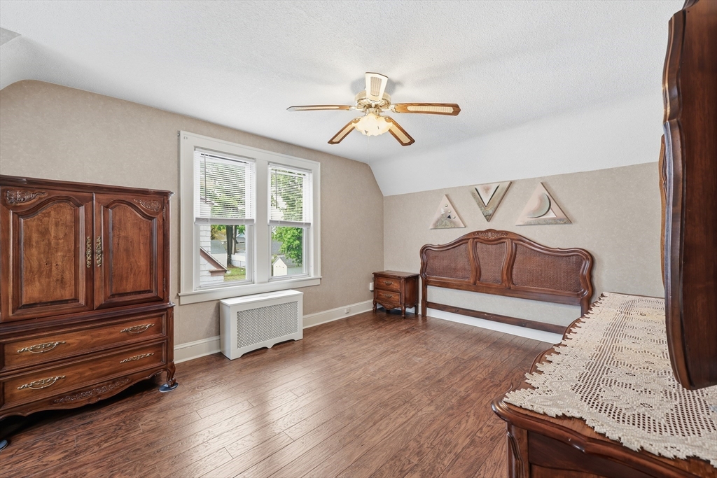 77 Fresno Street Springfield, MA 01104 - Photo 21 of 32