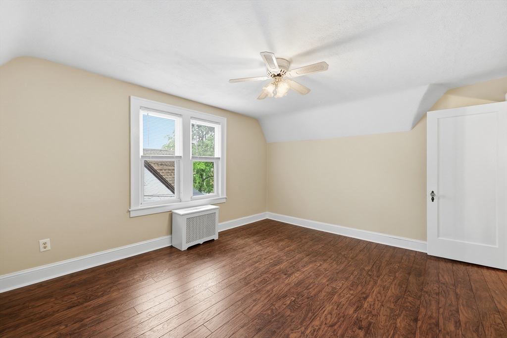 77 Fresno Street Springfield, MA 01104 - Photo 25 of 32