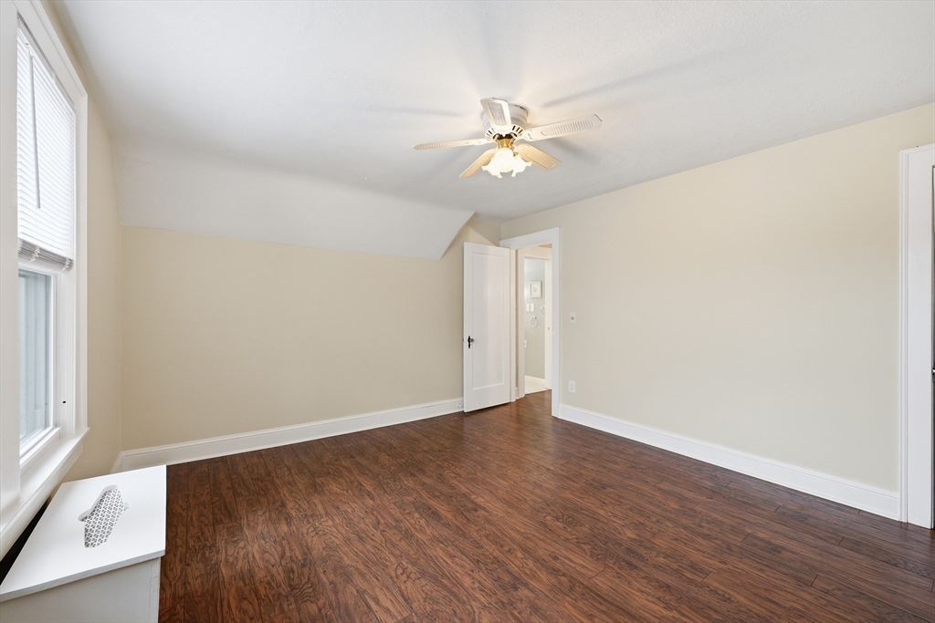 77 Fresno Street Springfield, MA 01104 - Photo 26 of 32