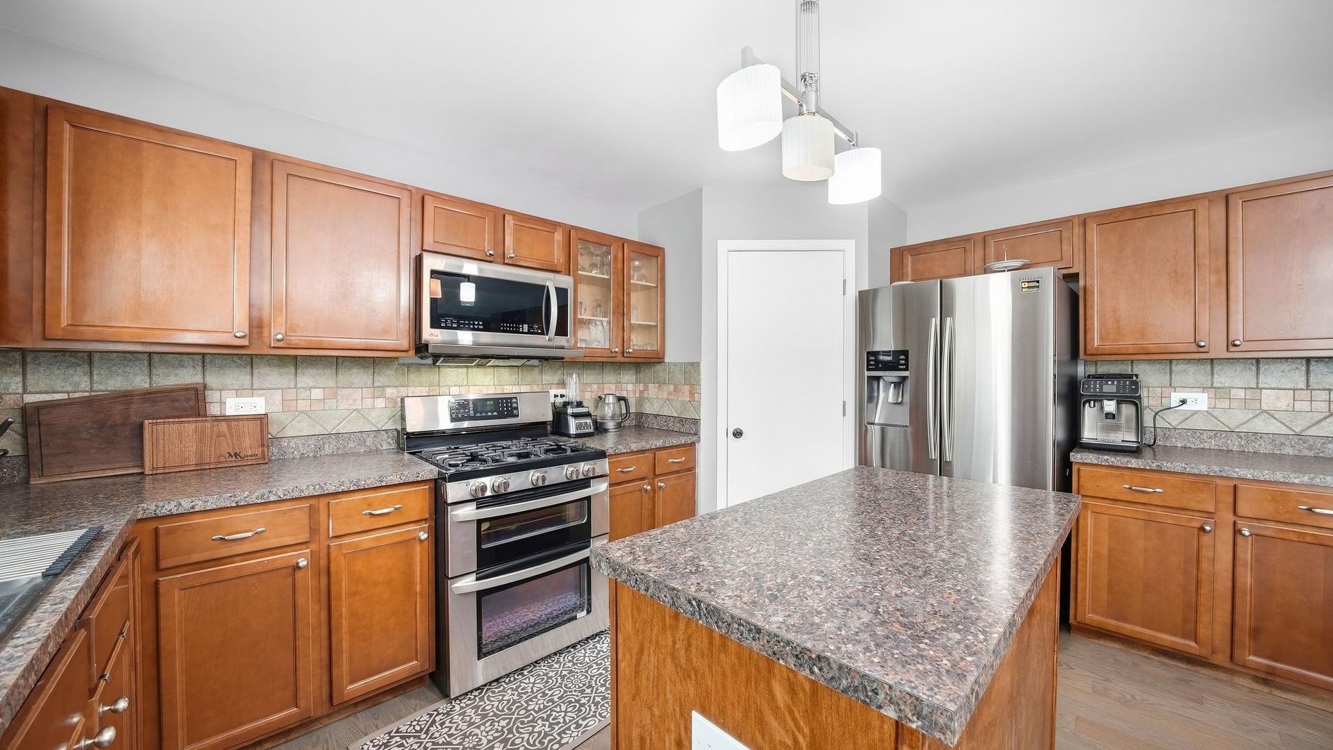 6142 Autumn Ridge Drive Plainfield, IL 60586 - Photo 9 of 41 Gallery Image 9