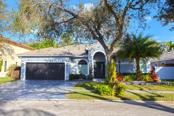 $6,300 | 1861 Northwest 125th Terrace, Pembroke Pines, FL 33028