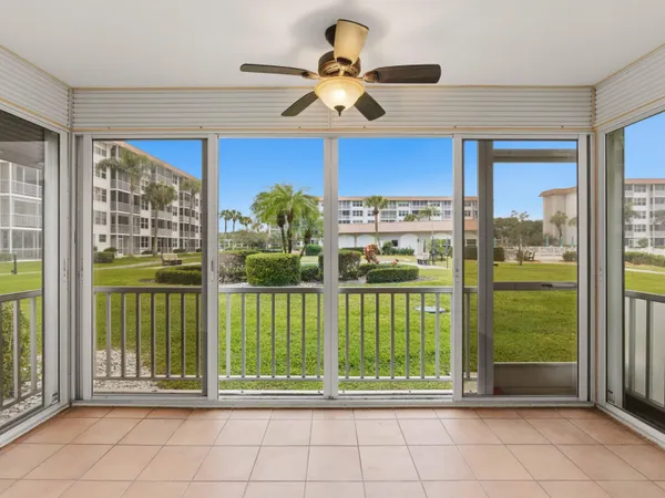 $2,600 | 911 Gardenia Drive, Unit 150, Delray Beach, FL 33483