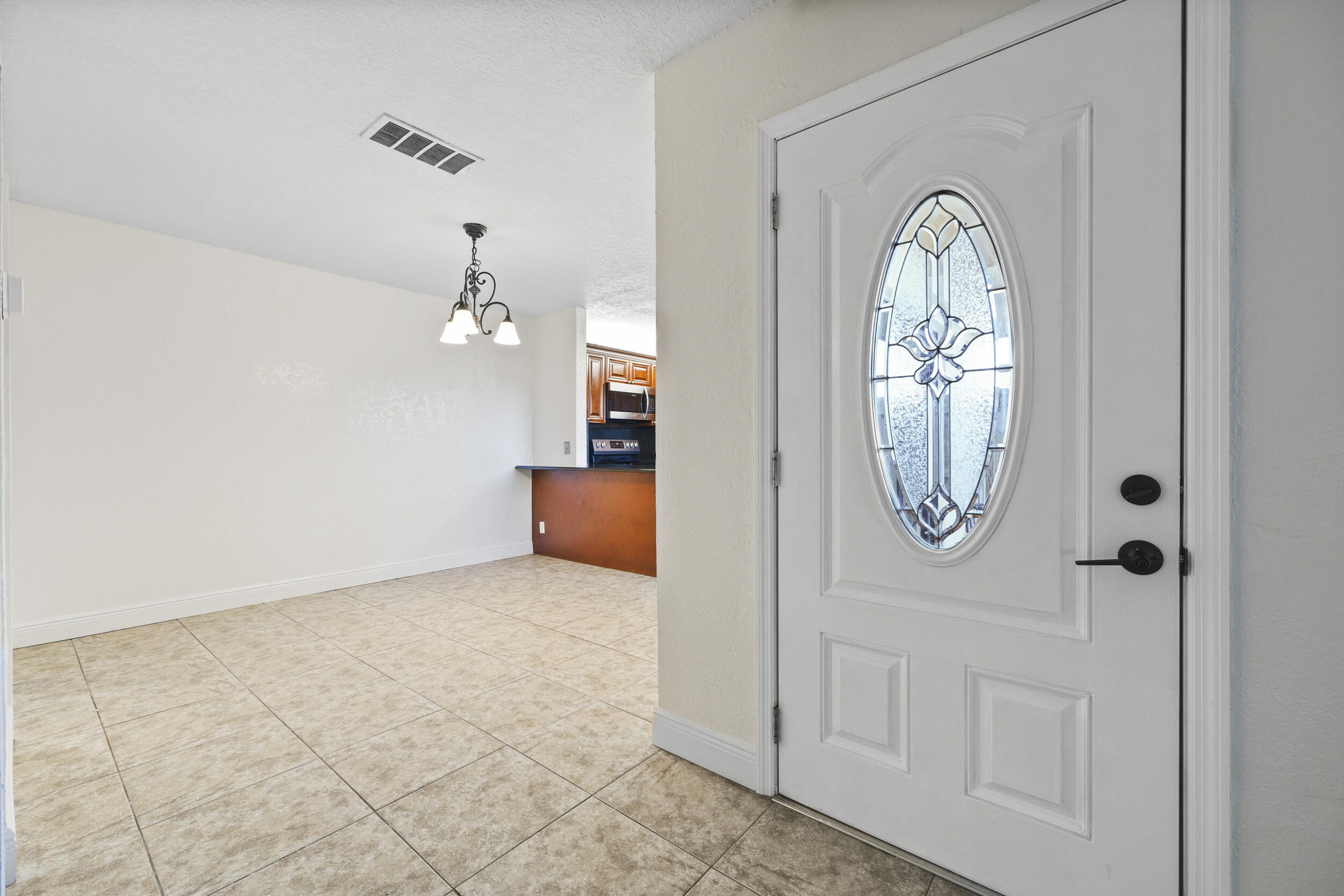 276 Arabian Road Palm Springs, FL 33461 - Photo 7 of 33 Entrance