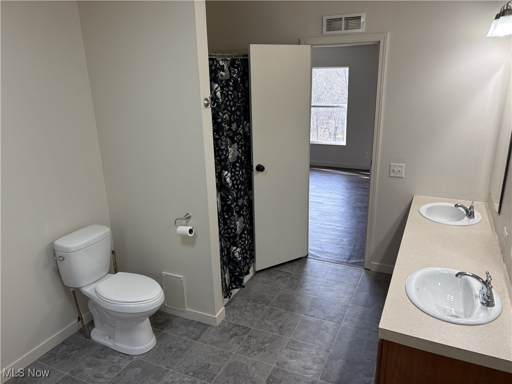 144 Arrow Road Southwest Carrollton, OH 44615 - Photo 13 of 21 Gallery Image 13