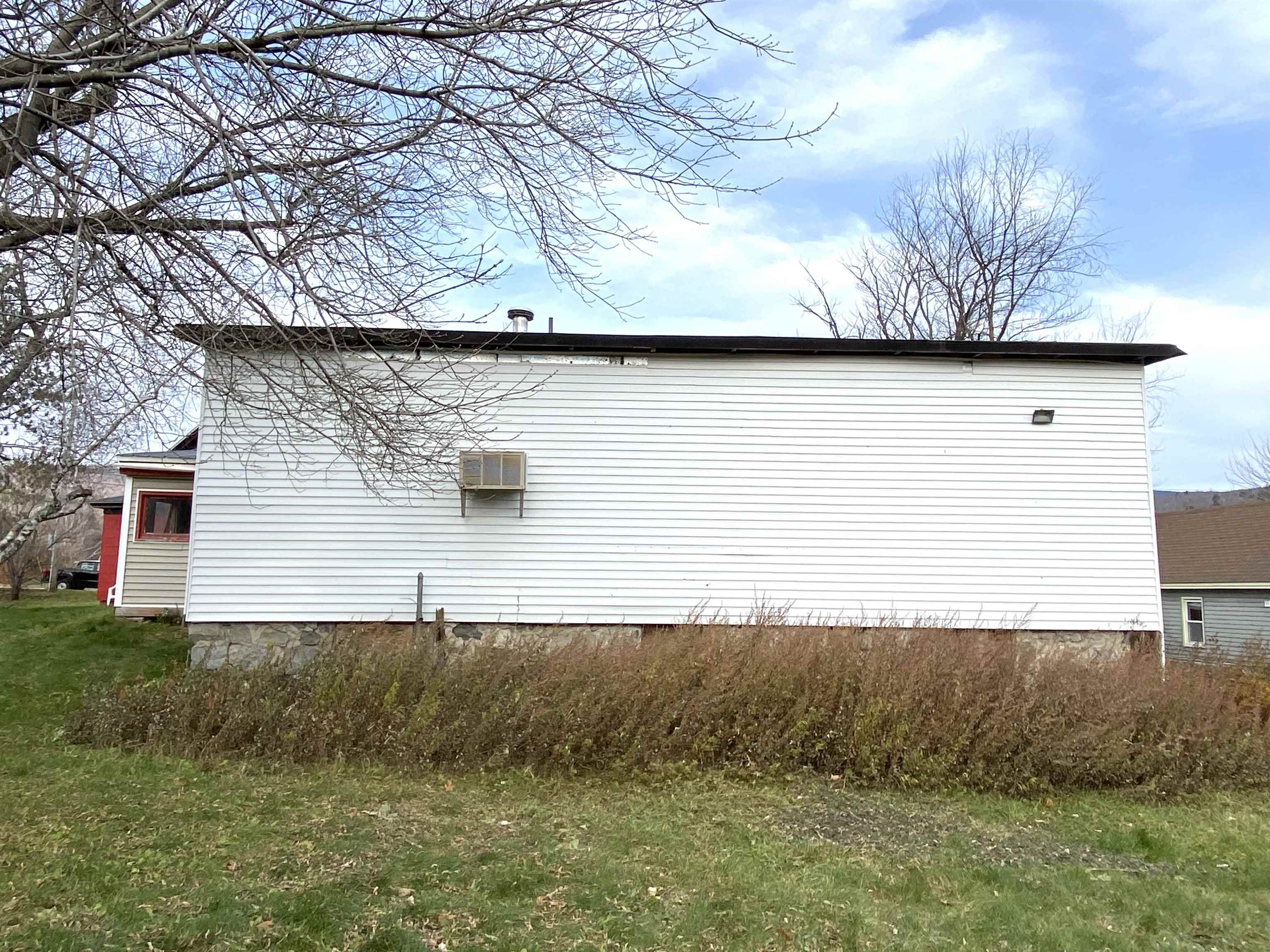 7 Lancaster Road Gorham, NH 03581 - Photo 25 of 40