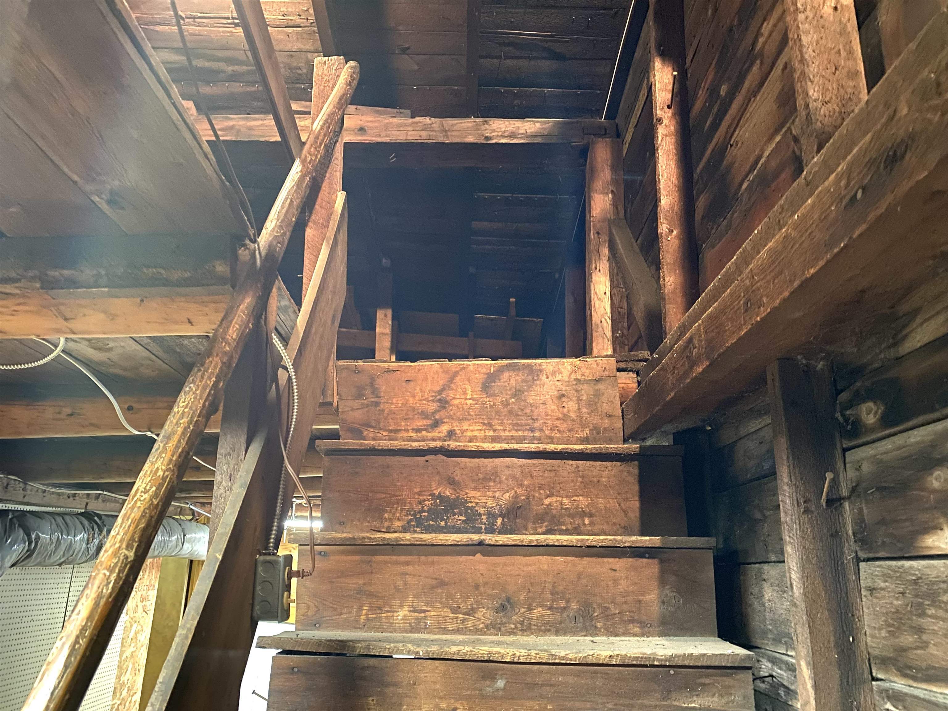 7 Lancaster Road Gorham, NH 03581 - Photo 33 of 40