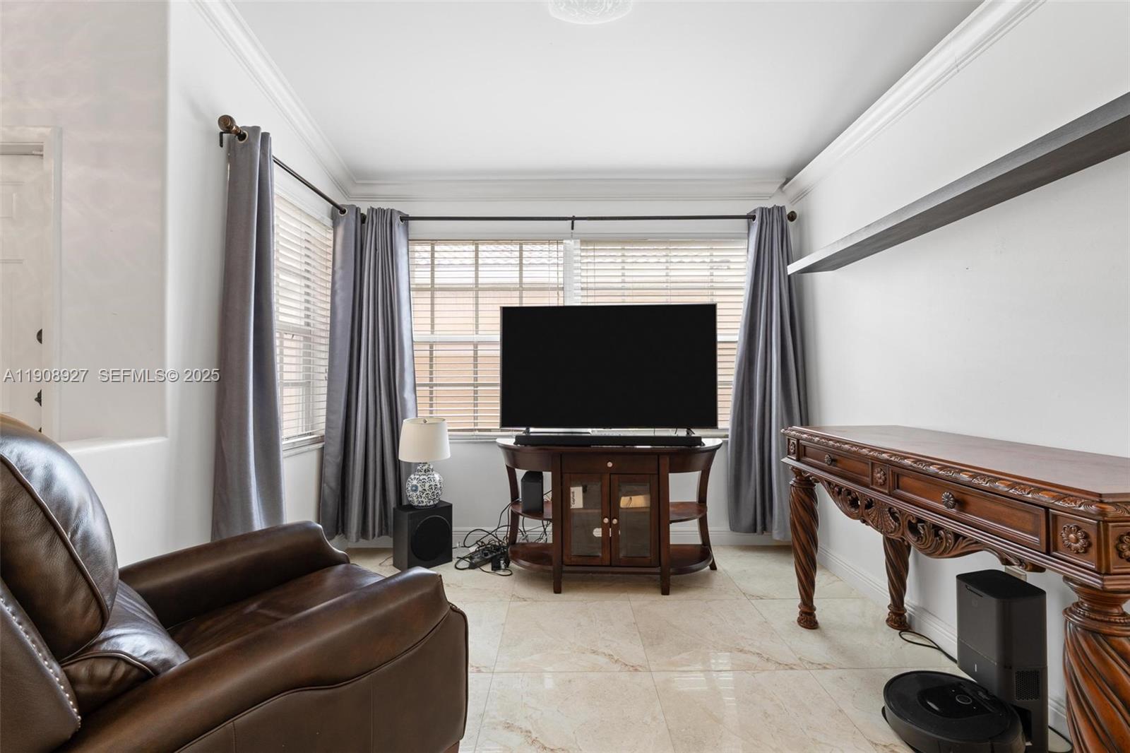 15624 Northwest 12th Road Pembroke Pines, FL 33028 - Photo 17 of 32