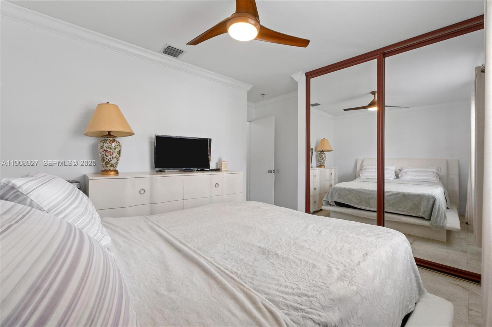 15624 Northwest 12th Road Pembroke Pines, FL 33028 - Photo 25 of 32