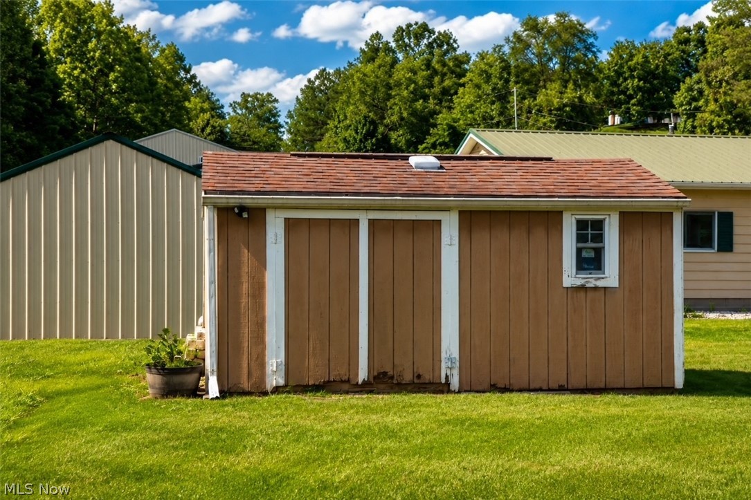 550 Emmaus Road Belpre, OH 45714 - Photo 39 of 42