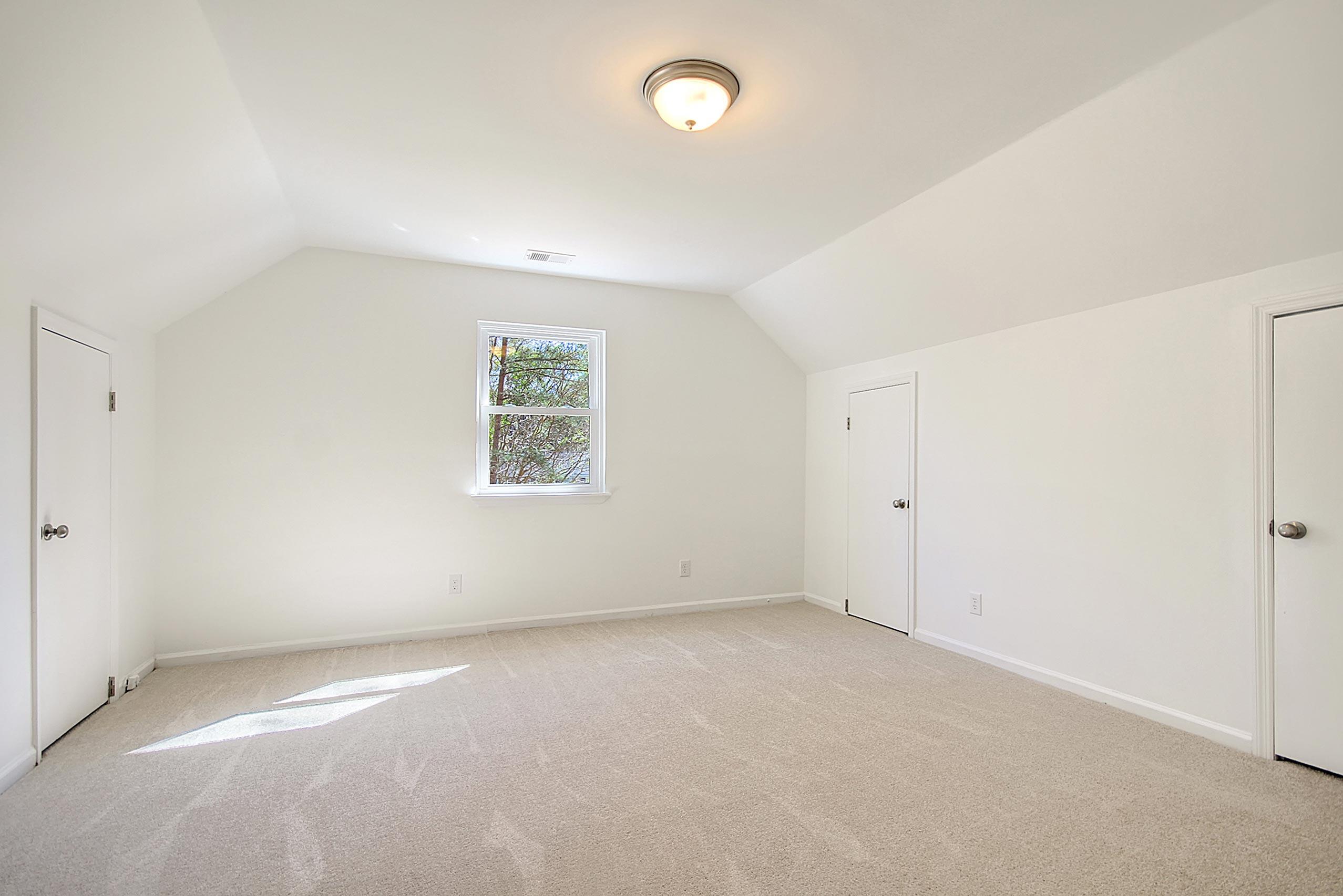 201 Glebe Road Summerville, SC 29485 - Photo 26 of 31 CREM_201 Glebe_023