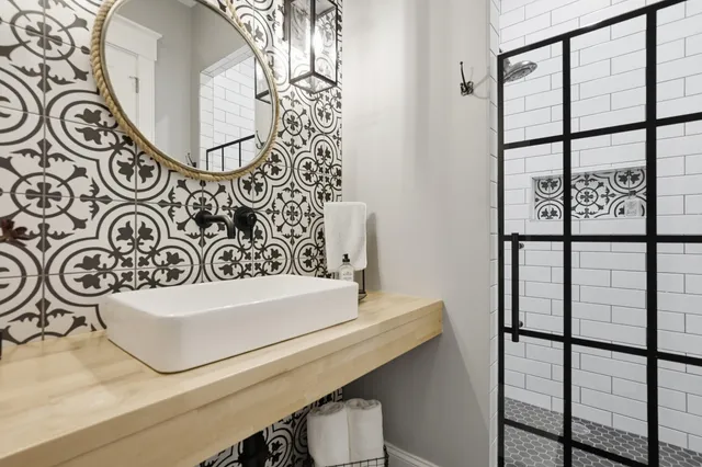 $1,850,000 | 8035 Hidden Shores Drive, Fenton, MI 48430