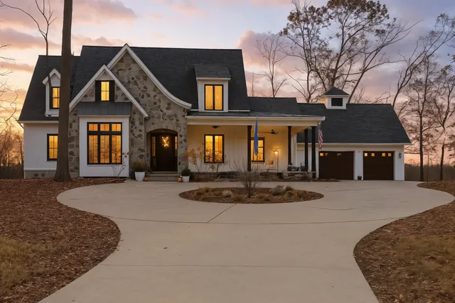 $1,850,000 | 8035 Hidden Shores Drive, Fenton, MI 48430