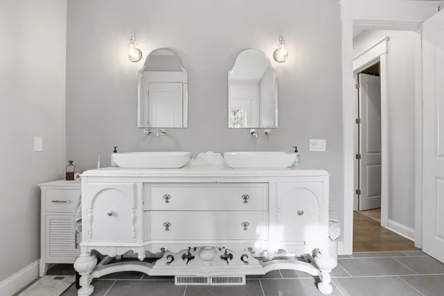 $1,850,000 | 8035 Hidden Shores Drive, Fenton, MI 48430