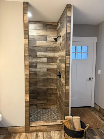 $1,850,000 | 8035 Hidden Shores Drive, Fenton, MI 48430