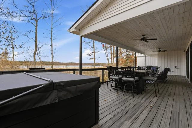 $1,850,000 | 8035 Hidden Shores Drive, Fenton, MI 48430