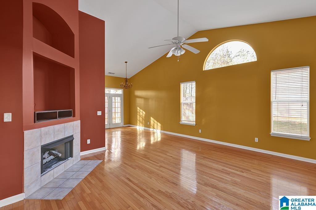 150 Gardenside Drive Alabaster, AL 35007 - Photo 2 of 14