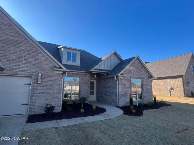 $449,000 | 9 Caleb Cove, Jackson, TN 38305