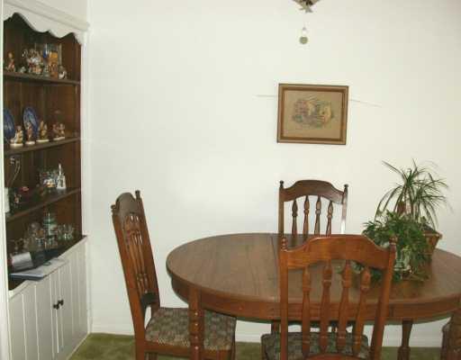 590 Golf Course Road Aliquippa, PA 15001 - Photo 5 of 7 Dining Room.