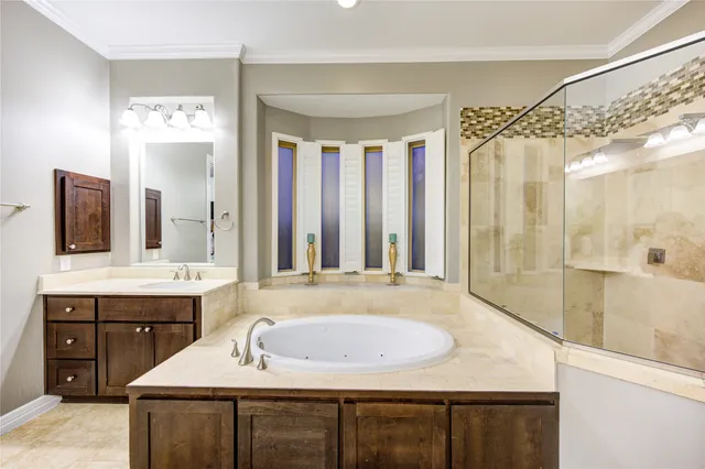 $1,229,000 | 5707 Avon Landing Lane, Sugar Land, TX 77479