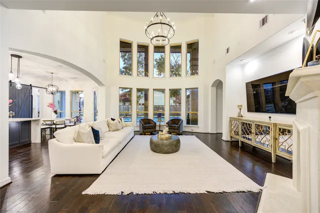 $1,229,000 | 5707 Avon Landing Lane, Sugar Land, TX 77479