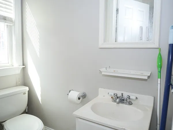 $3,100 | 16 Chestnut Hill Avenue, Unit 2, Boston, MA 02135