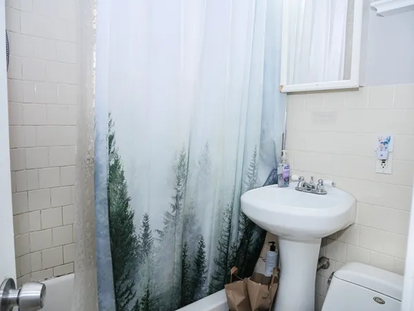 $3,100 | 16 Chestnut Hill Avenue, Unit 2, Boston, MA 02135