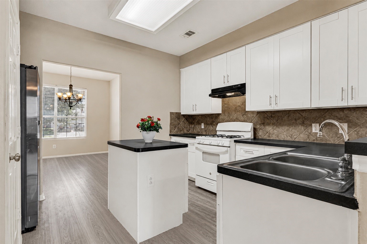 22523 Spring Crossing Drive Spring, TX 77373 - Photo 16 of 43