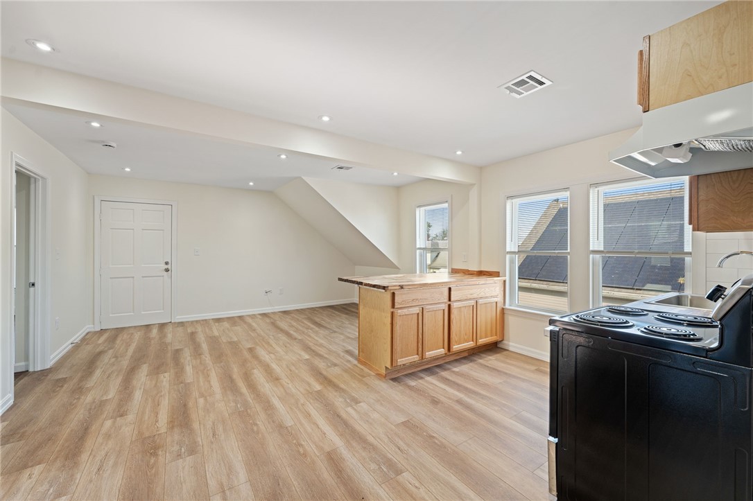 30 Allen Avenue, Unit 3 Pawtucket, RI 02860 - Photo 7 of 15