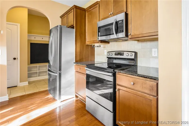 $2,200 | 2828 Deepwater Court, Fayetteville, NC 28306