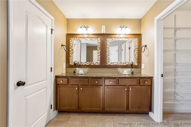 $2,200 | 2828 Deepwater Court, Fayetteville, NC 28306