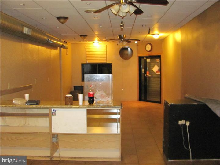 2450 South 20th Street Philadelphia, PA 19145 - Photo 6 of 9