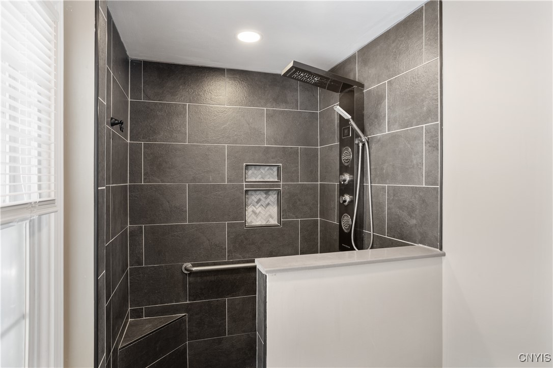 4257 Taylor Road Pompey, NY 13078 - Photo 19 of 38