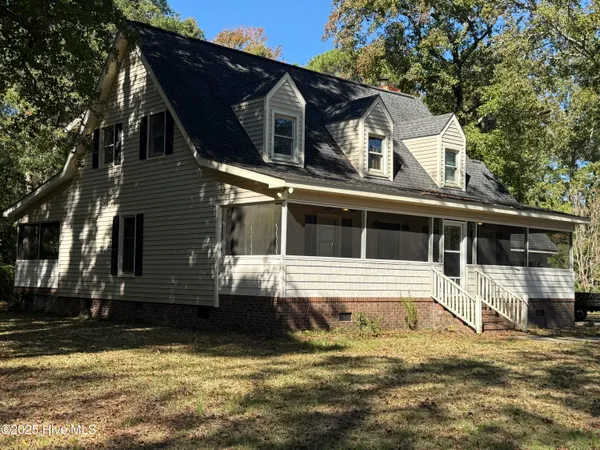 $430,000 | 153 Kelly Drive, Beaufort, NC 28516
