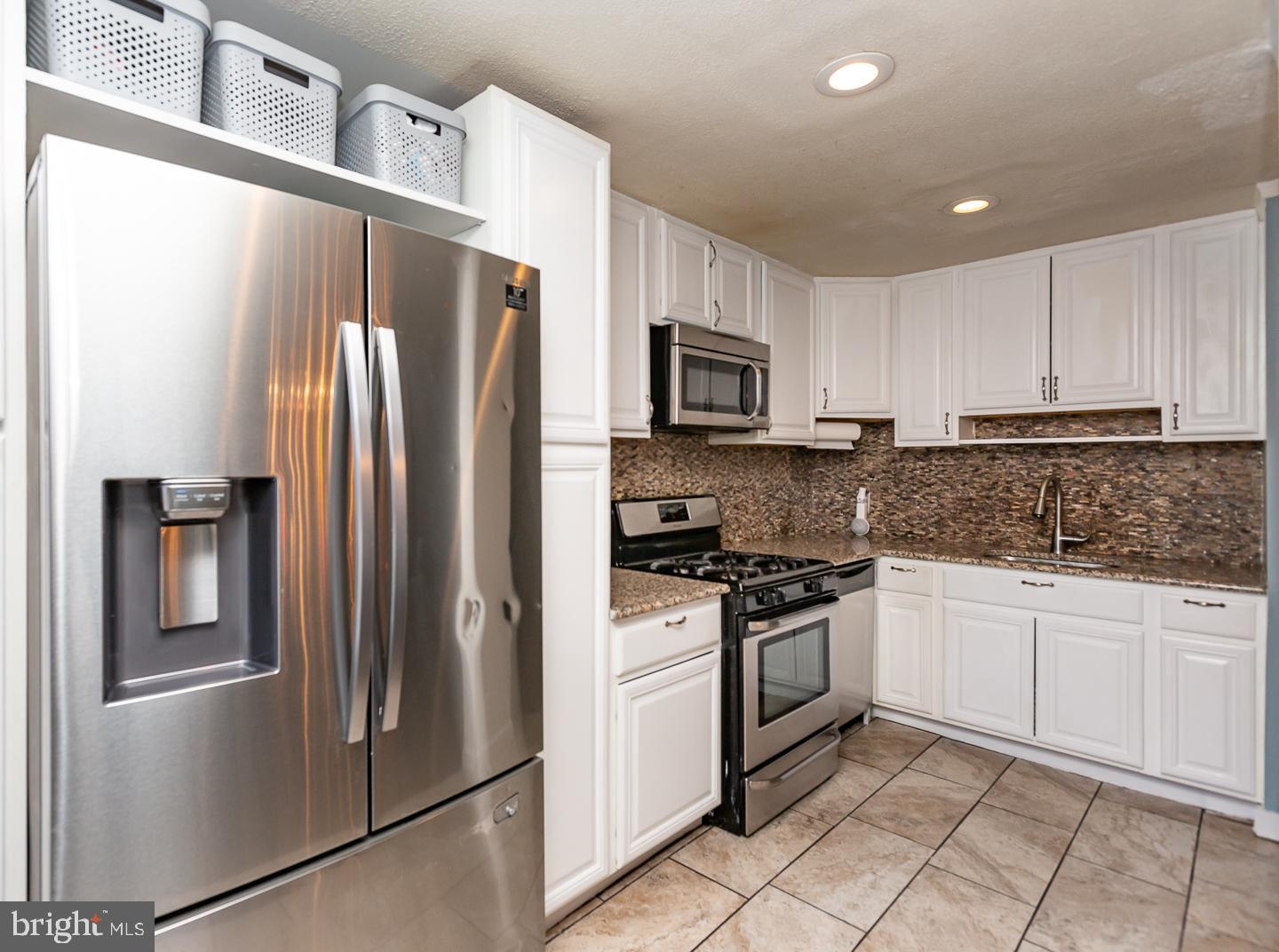 971 Grant Road Folcroft, PA 19032 - Photo 13 of 38 Gallery Image 13