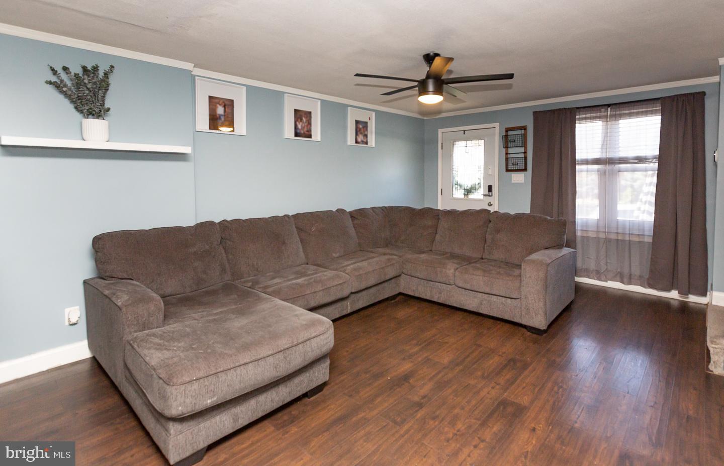 971 Grant Road Folcroft, PA 19032 - Photo 9 of 38 Gallery Image 9
