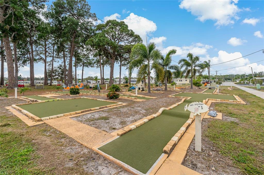 1825 Innisbrook Lane Sarasota, FL 34234 - Photo 35 of 46