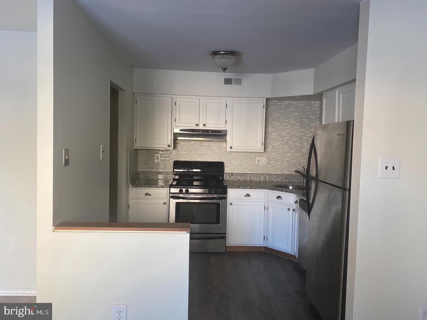 65 Sandra Road Voorhees, NJ 08043 - Photo 10 of 25