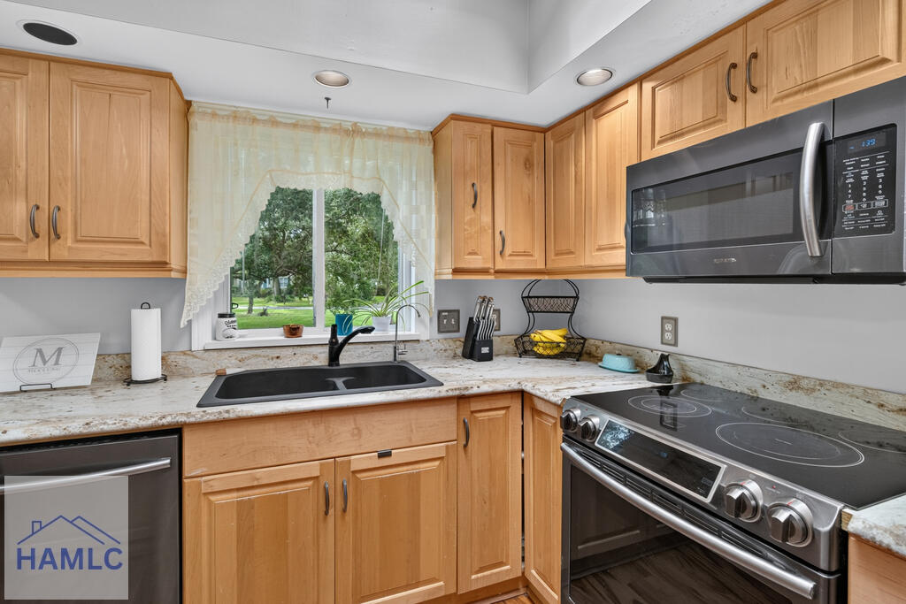 138 Thornhill Drive Brunswick, GA 31525 - Photo 14 of 41 Gallery Image 14