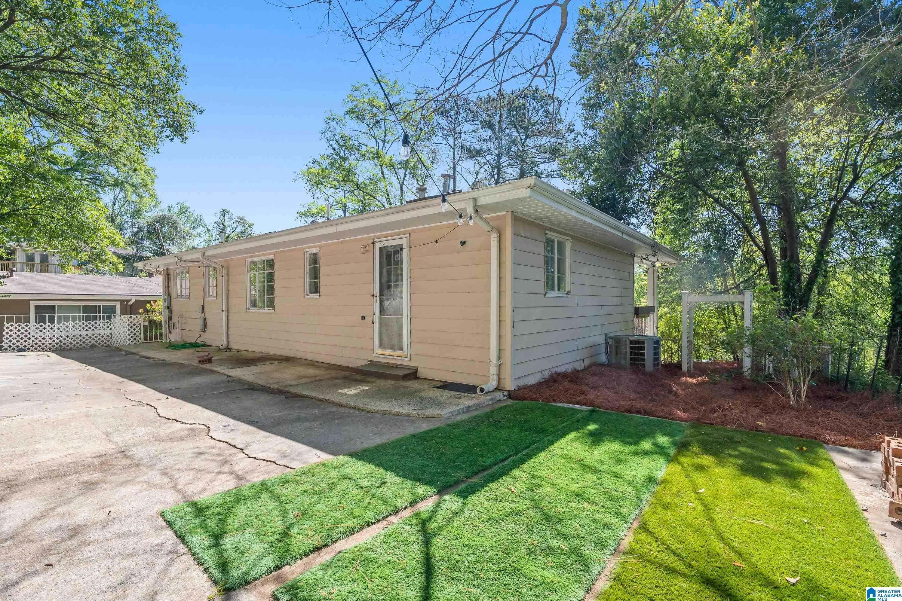 1908 Saulter Road Birmingham, AL 35209 - Photo 30 of 32
