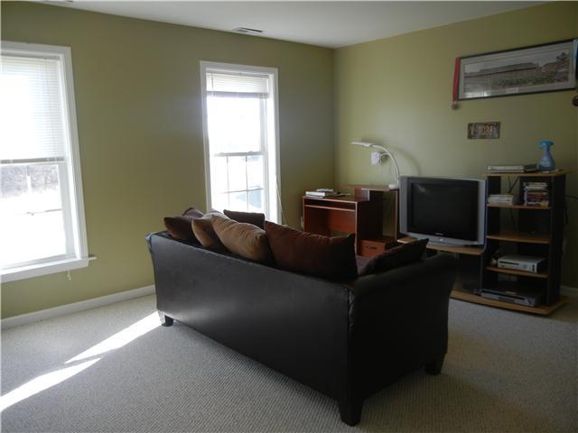 4590 Liberty Road Delaware, OH 43015 - Photo 13 of 18 Gallery Image 13