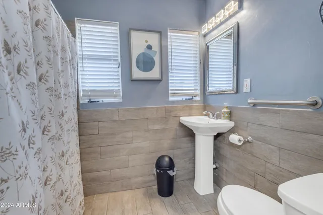 $699,000 | 140 West University Drive, Mesa, AZ 85201