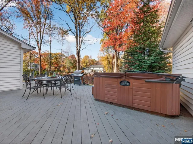 a view of a back yard of the house