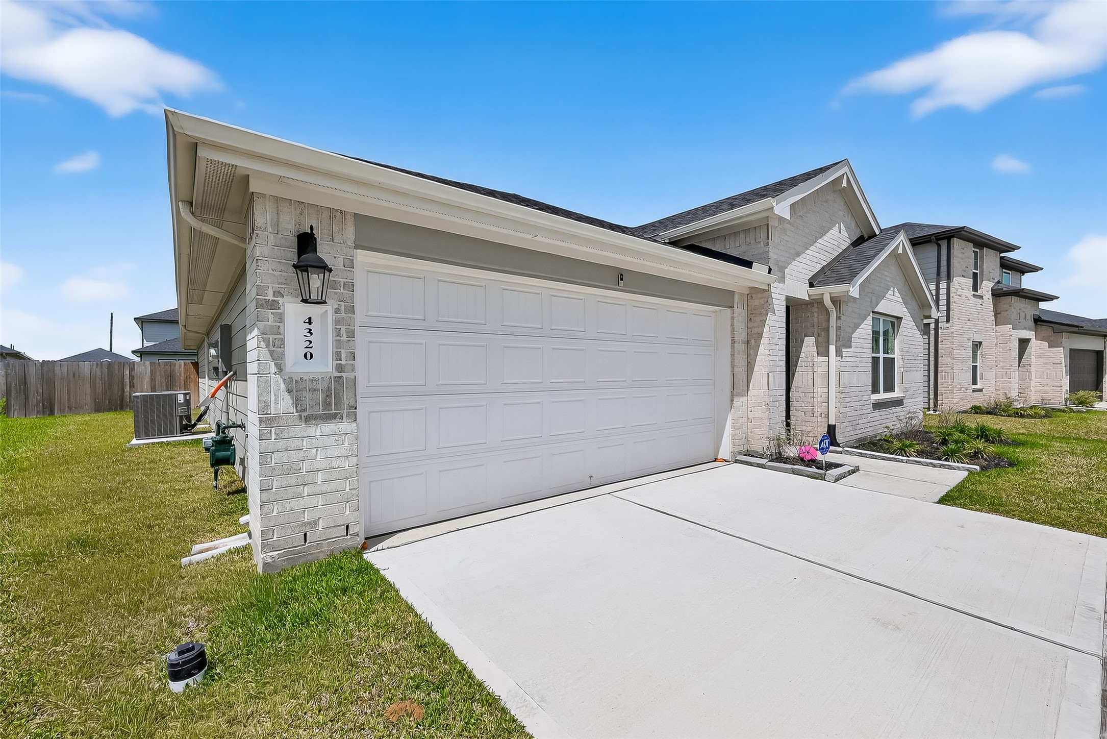 4320 Rustling Aspen Drive Rosenberg, TX 77469 - Photo 6 of 49