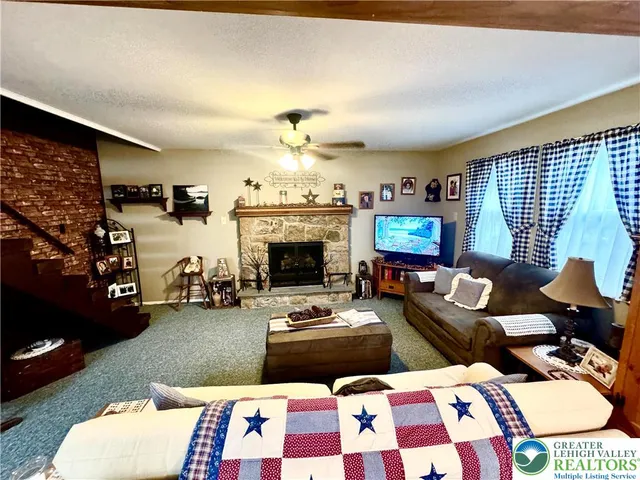 $284,900 | 106 Burnshaw Lane, Albrightsville, PA 18210