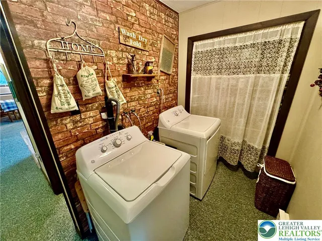 $284,900 | 106 Burnshaw Lane, Albrightsville, PA 18210