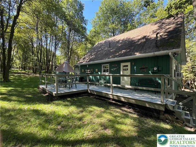 $284,900 | 106 Burnshaw Lane, Albrightsville, PA 18210